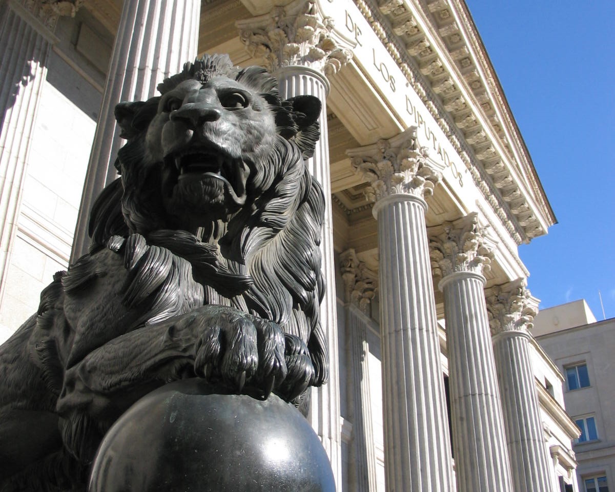 Revitalising the right to petition in Spain: international lessons